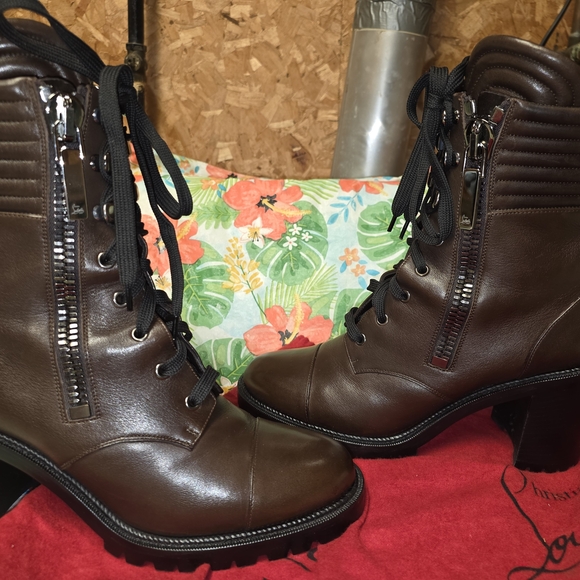 Christian Louboutin Women's Brown Leather Boots Size 42 11 - Picture 5 of 16